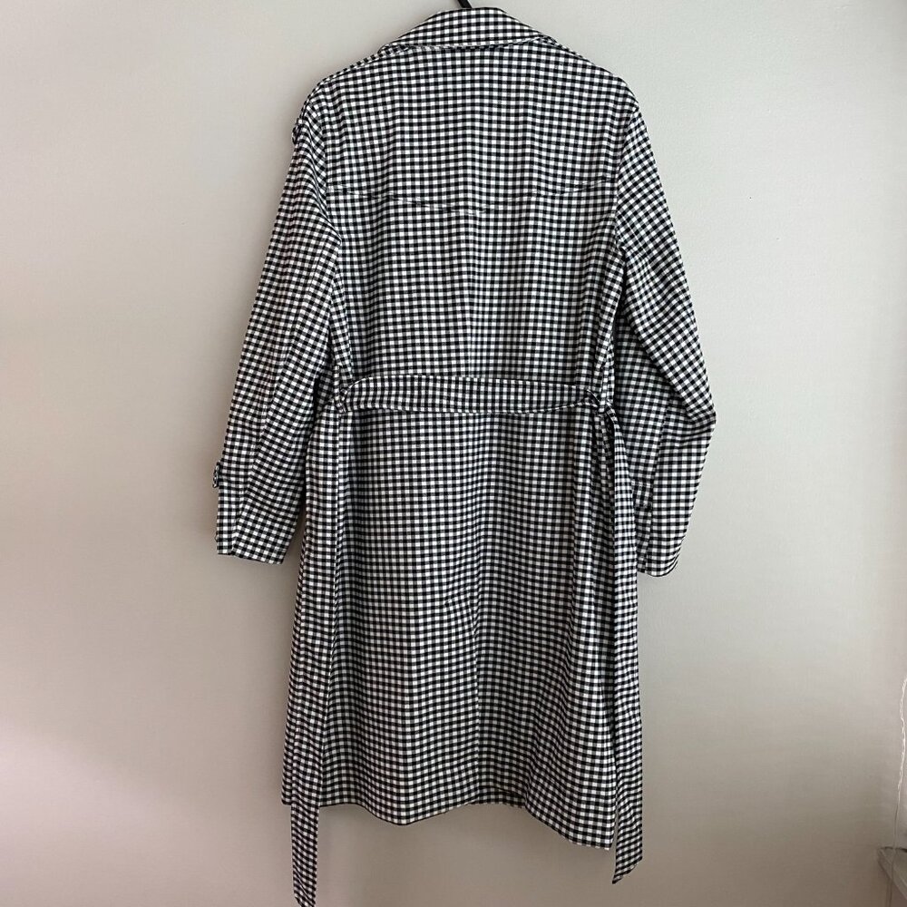 Badgley Mischka Plaid Trench Coat with Satin Blue Lining - Picture 9 of 17